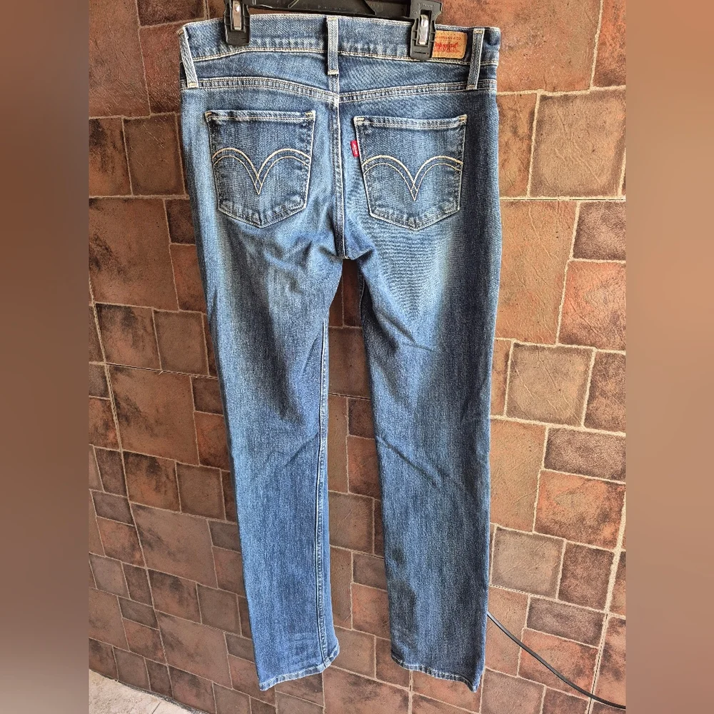 Jeans - Picture 2 of 5